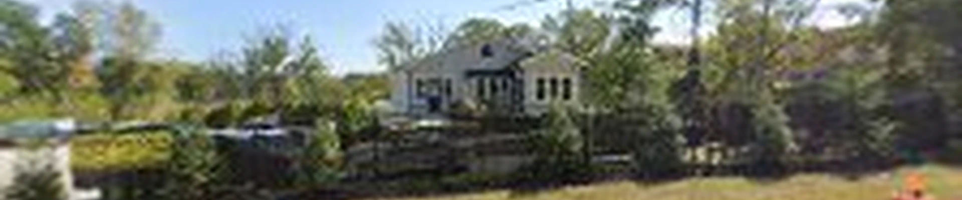 Colonial Landscaping