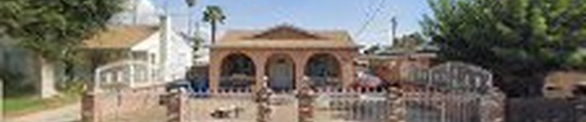 Electrical ‎‎G‎‎‎‎a‎‎r‎‎‎‎a‎‎‎‎g‎‎e