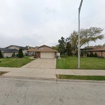 Cesar's Lawn Maintenance & Services