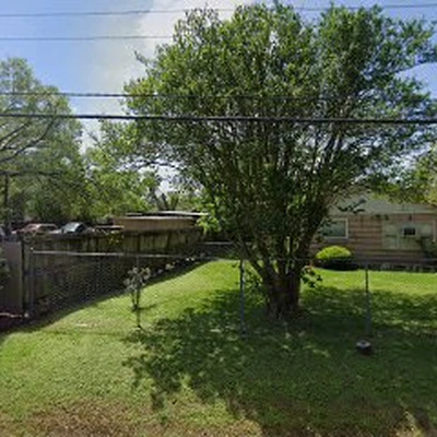 Razo's Landscaping & Pools