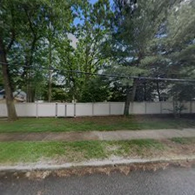 Four’s Landscaping LLC