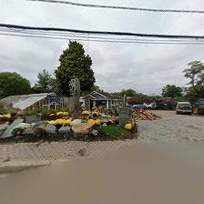 Denny Wiggers Garden Center
