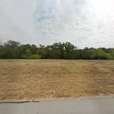 Noble Lawn and Landscaping