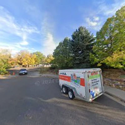 Earthanics Natural and Organic Lawncare