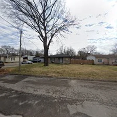 Hall's Lawn Care & Landscaping