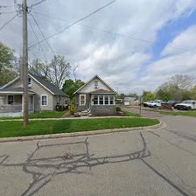 Dirt Cheap Lawn and Landscape