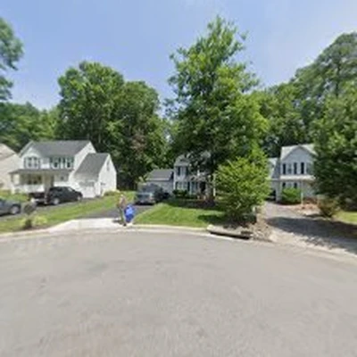 Neighborhood Lawn and Landscape