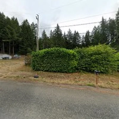 Pelican Landscaping LLC