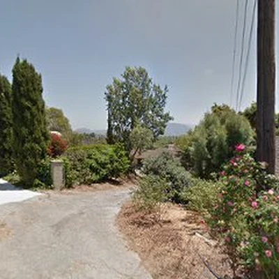 Salinas Tree Service & Landscaping