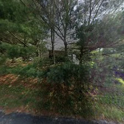McClintock Lawn and Landscape