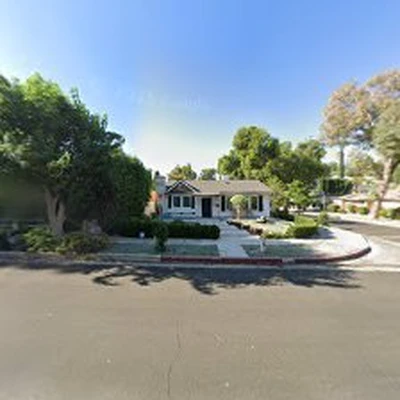 New California Gardens & Construction