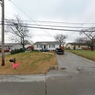 Emmanuel Lawn and Landscape