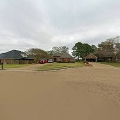 Holland Lawns LLC