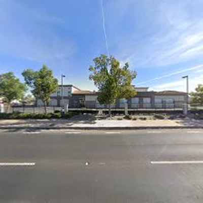 Window Cleaner Hawaiian Gardens | Call Today