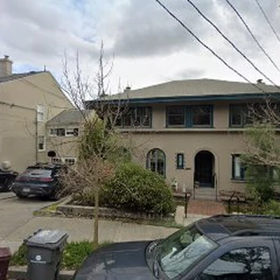 Lindella's House Cleaning Services,