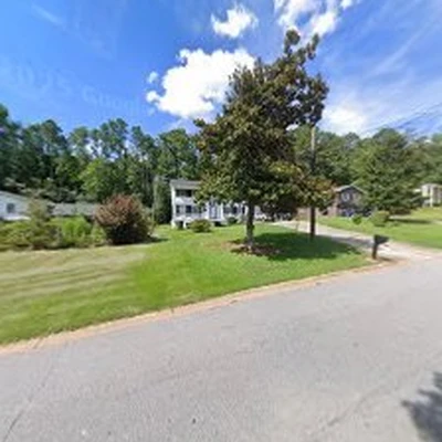Huddleston's property care