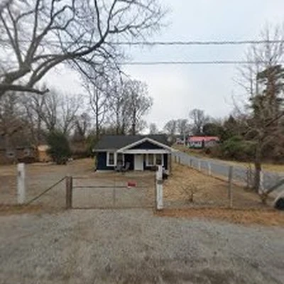 AB Junk Removal & Cleaning LLC