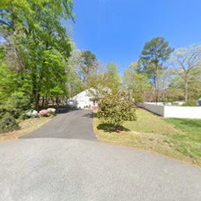 Colonial Pools LLC