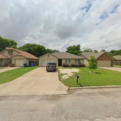 Ramirez Tree Service 512