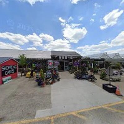 Strader's Garden Center