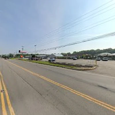 Strader's Garden Center