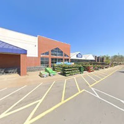 Lowe's Garden Center