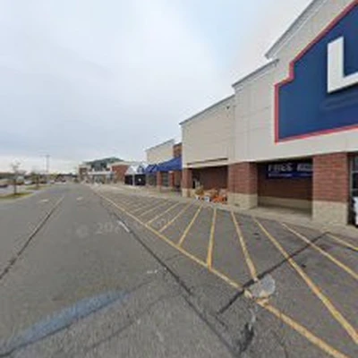 Lowe's Garden Center