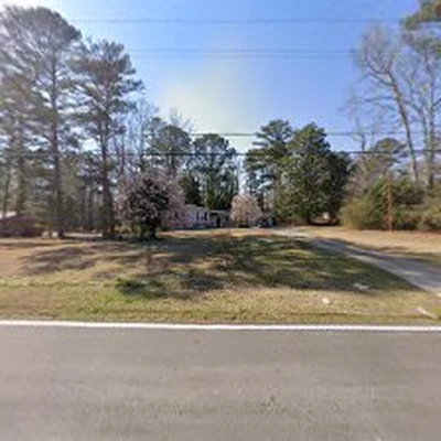 VR Contracting Services - Tree Service College Park GA