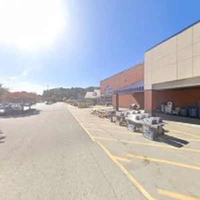 Lowe's Garden Center