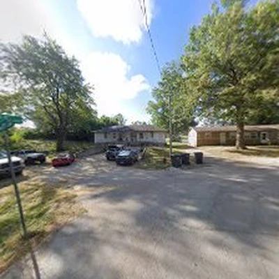 Family Tree Service & Stump Removal Of Blue Springs