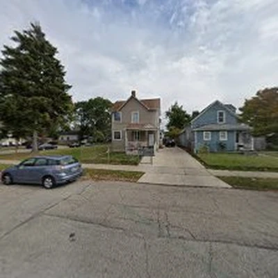 Robert Tree Service LLC