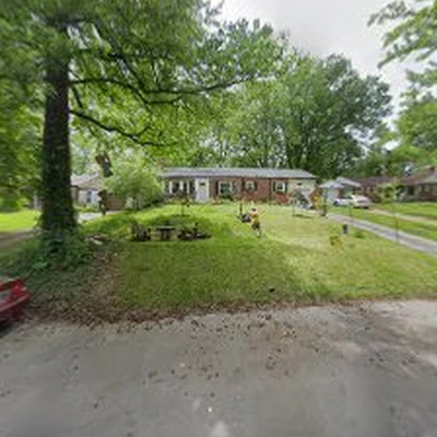 Living Tree Care