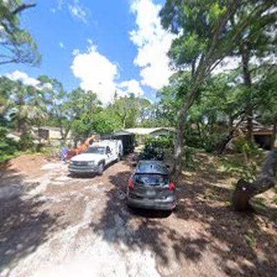 Elite Quality Tree & Stump-Grinding Llc