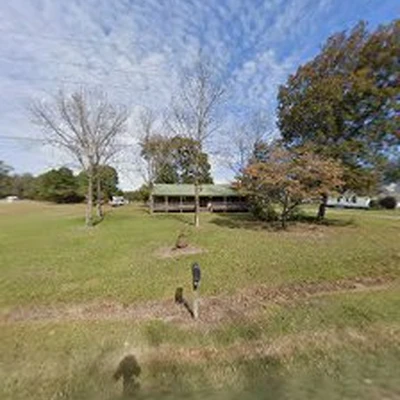 Tommy Hill Tree Service