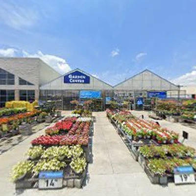 Lowe's Garden Center