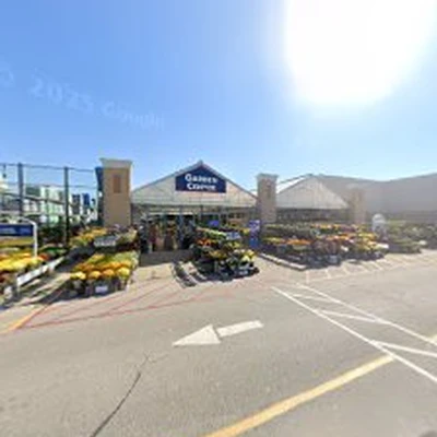 Lowe's Garden Center