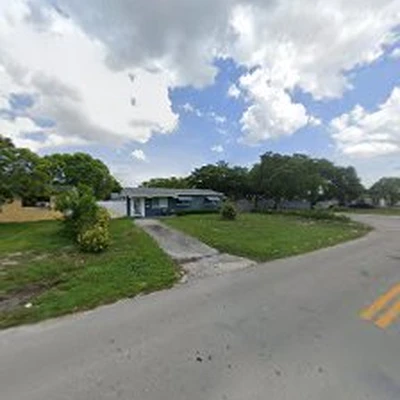 Mold Testing & Removal in Broward. - Gear Construction