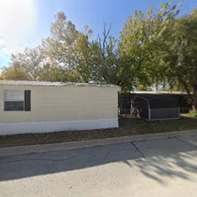 E Z HANDYMAN & REMODELING CO