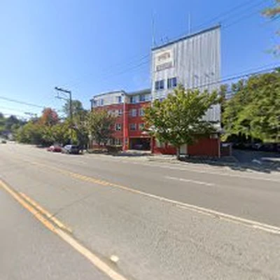 Lakeview Design & Construction