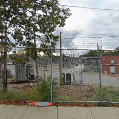 West Roxbury Electrician